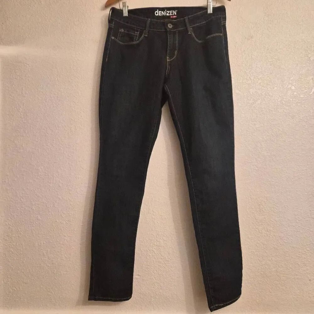 NWOT Levi's Denizen Denim Modern Skinny Leg Jeans: Comfy Stretchy Flattering Fit